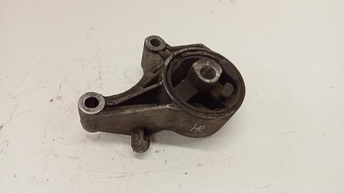Used Engine mount Opel Zafira (M75) 1.9 CDTI Price € 25,00 Margin scheme offered by Hans Auto Onderdelen