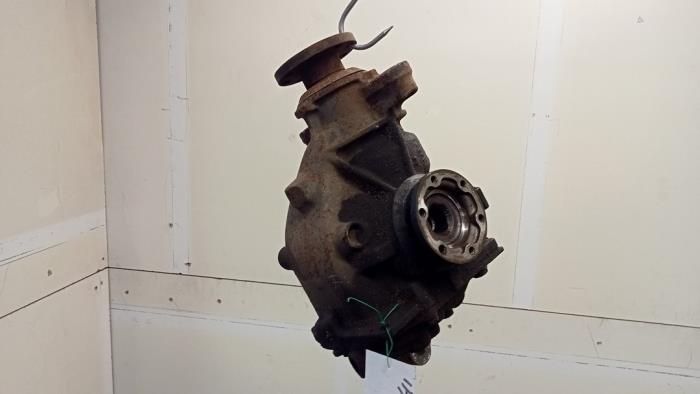Used Rear differential BMW 3 serie (E46/4) 316i Price € 200,00 Margin scheme offered by Hans Auto Onderdelen