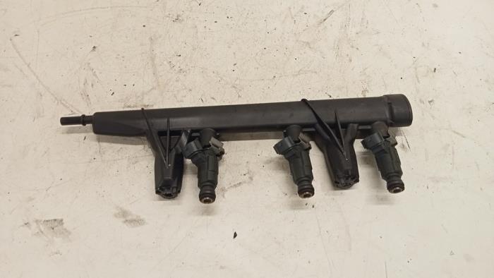 Usagé Système d'injection Peugeot 208 I (CA/CC/CK/CL) 1.0 Vti 12V PureTech Prix € 40,00 Règlement à la marge proposé par Hans Auto Onderdelen