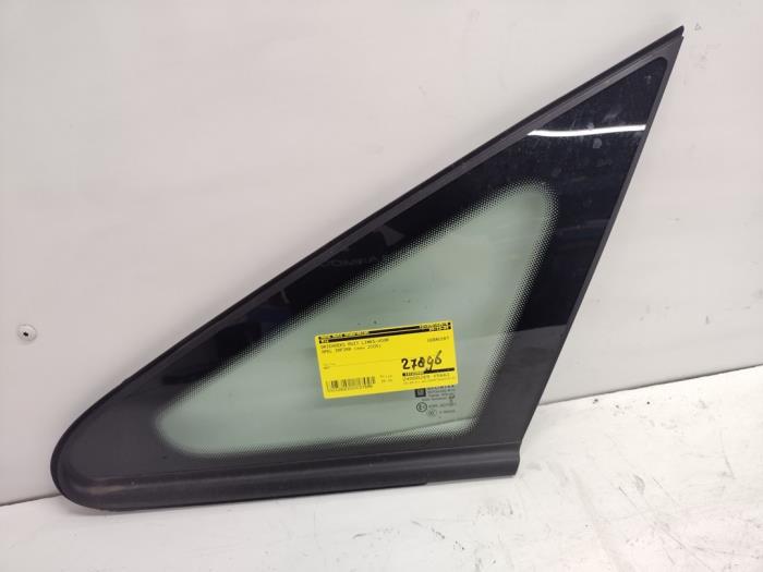 Usados Ventanilla triangular izquierda delante Opel Zafira (M75) 1.6 16V Precio € 25,00 Norma de margen ofrecido por Hans Auto Onderdelen