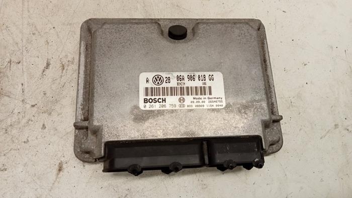 Used Engine management computer Volkswagen Golf IV Variant (1J5) 2.0 Price € 50,00 Margin scheme offered by Hans Auto Onderdelen