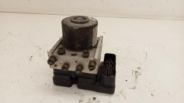 Begagnade ABS-pump Citroen C3 (FC/FL/FT) 1.4 Pris € 30,00 Marginaltabell erbjuds av Hans Auto Onderdelen