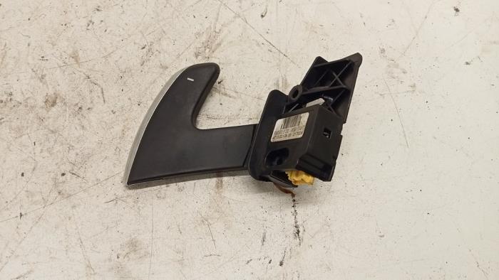 Usagé Kit manettes de commande Citroen C4 Grand Picasso (UA) 1.6 HDiF 16V 110 Prix € 20,00 Règlement à la marge proposé par Hans Auto Onderdelen
