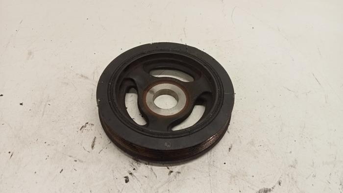 Gebrauchte Kurbelwelle Riemenscheibe Volvo V50 (MW) 1.6 D 16V Preis € 35,00 Margenregelung angeboten von Hans Auto Onderdelen