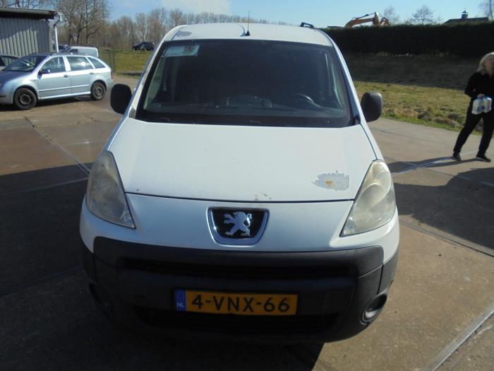Gebrauchte Hinterachse Vorderradantrieb Peugeot Partner (GC/GF/GG/GJ/GK) 1.6 HDI 75 16V Preis € 100,00 Margenregelung angeboten von Hans Auto Onderdelen