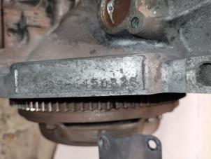 Engine from a Suzuki Ignis (FH) 1.3 16V 2002