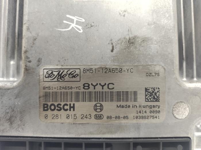 Engine management computer from a Ford Focus 2 1.6 TDCi 16V 100 2008