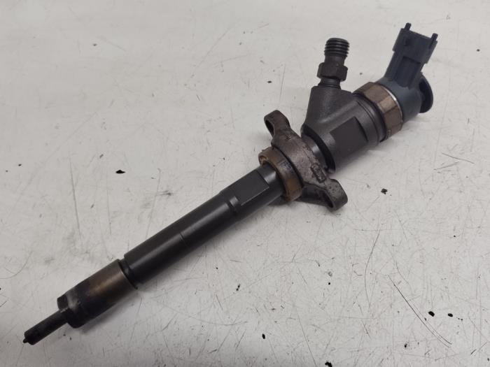 Usagé Injecteurs Peugeot Partner (GC/GF/GG/GJ/GK) 1.6 HDI 75 16V Prix € 35,00 Règlement à la marge proposé par Hans Auto Onderdelen