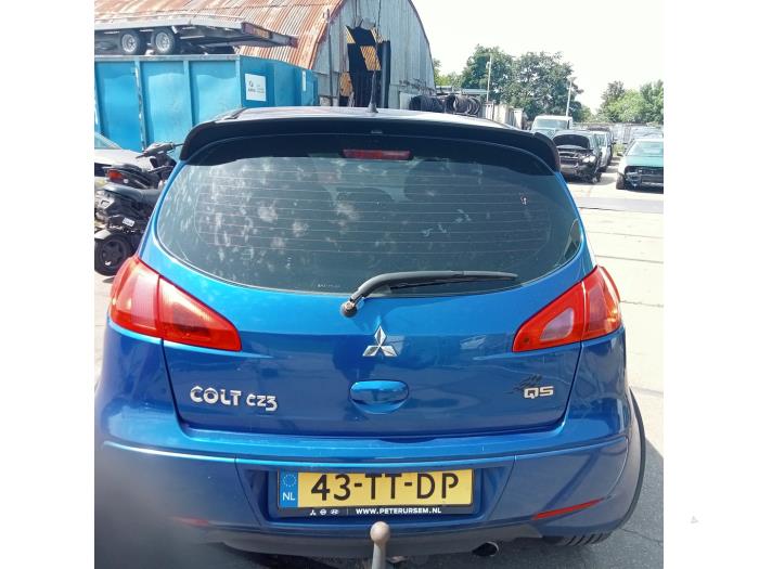Gebrauchte Heckklappe Mitsubishi Colt (Z2/Z3) 1.5 16V Preis € 75,00 Margenregelung angeboten von Hans Auto Onderdelen