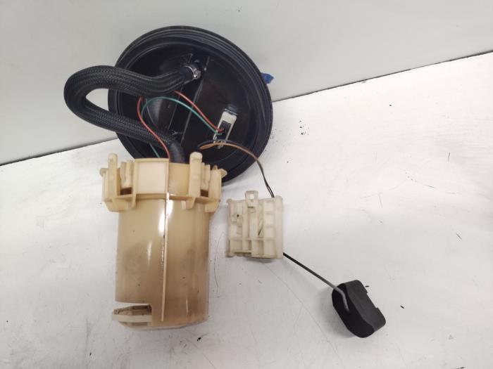 Gebrauchte Kraftstoffpumpe Elektrisch Opel Astra G (F08/48) 1.6 Preis € 30,00 Margenregelung angeboten von Hans Auto Onderdelen