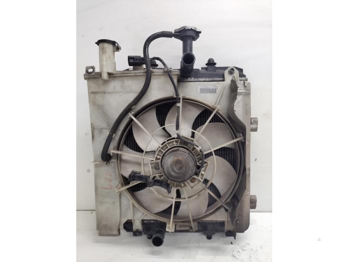 Usagé Set refroidisseur Toyota Aygo (B10) 1.0 12V VVT-i Prix € 50,00 Règlement à la marge proposé par Hans Auto Onderdelen