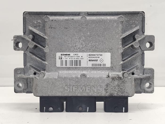 Used Engine management computer Renault Clio II (BB/CB) 1.2 16V Price € 50,00 Margin scheme offered by Hans Auto Onderdelen