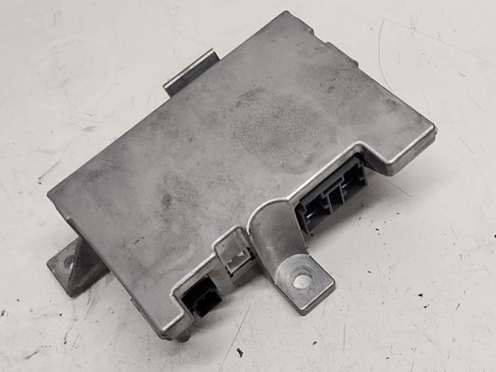Usagé Ordinateur direction assistée Mitsubishi Colt (Z2/Z3) 1.5 16V Prix € 40,00 Règlement à la marge proposé par Hans Auto Onderdelen