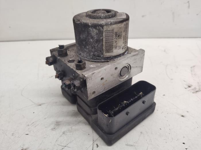 Begagnade ABS-pump Citroen C3 (FC/FL/FT) 1.4 Pris € 30,00 Marginaltabell erbjuds av Hans Auto Onderdelen