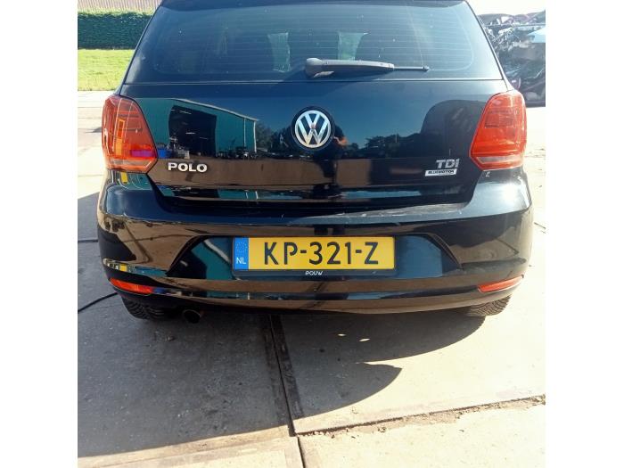Rear bumper from a Volkswagen Polo V (6R) 1.4 TDI 12V 90 2016