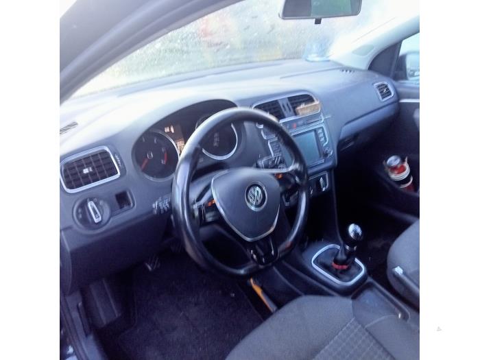 Airbag set from a Volkswagen Polo V (6R) 1.4 TDI 12V 90 2016