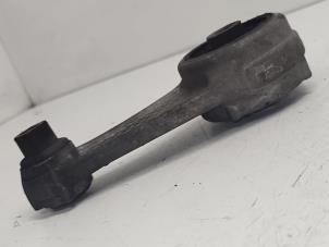 Engine mount from a Renault Kangoo (KC) 1.4 2000