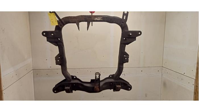 Used Subframe Opel Meriva (A) 1.4 16V Twinport Price € 75,00 Margin scheme offered by Hans Auto Onderdelen