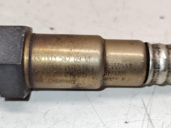 Lambda probe from a Mercedes-Benz Vito (639.6) 2.2 111 CDI 16V 2007