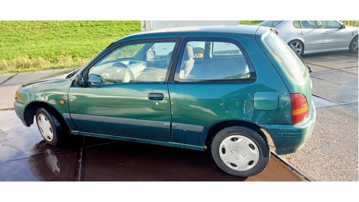 Usagé Train arrière complet Toyota Starlet (EP9) 1.3,XLi,GLi 16V Prix € 75,00 Règlement à la marge proposé par Hans Auto Onderdelen