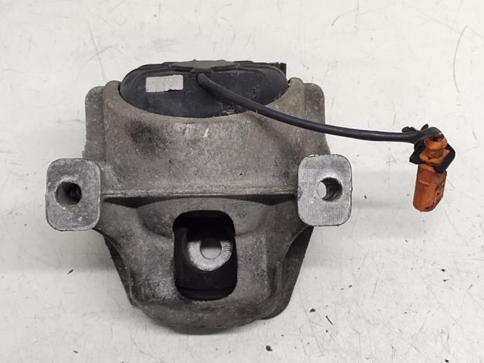 Gebrauchte Motorlager Audi A4 Avant (B8) 1.8 TFSI 16V Preis € 60,00 Margenregelung angeboten von Hans Auto Onderdelen