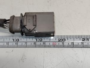 Lambda probe from a Audi A4 Avant (B8) 1.8 TFSI 16V 2012