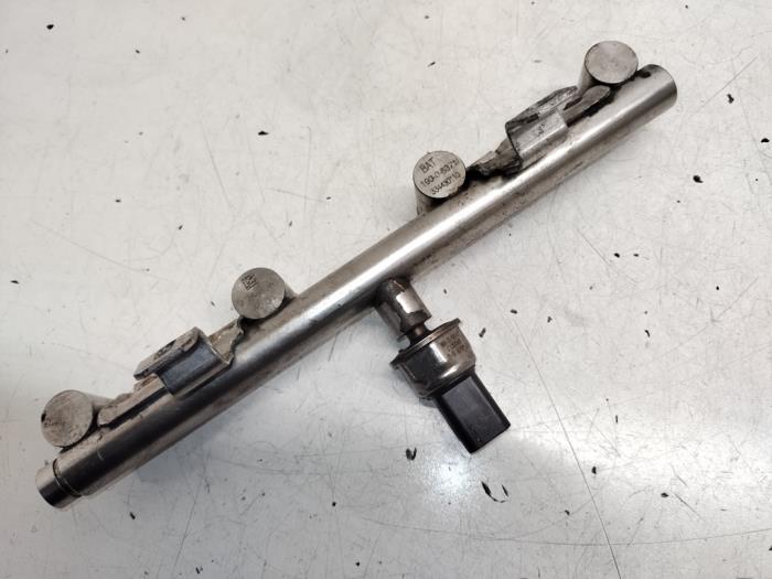 Usagé Système d'injection Citroen C4 Grand Picasso (UA) 1.6 16V THP Sensodrive,GT THP Prix € 35,00 Règlement à la marge proposé par Hans Auto Onderdelen