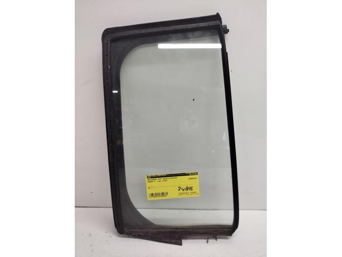 Usados Ventanilla triangular derecha detrás Mazda 5 (CR19) 1.8i 16V Precio € 30,00 Norma de margen ofrecido por Hans Auto Onderdelen