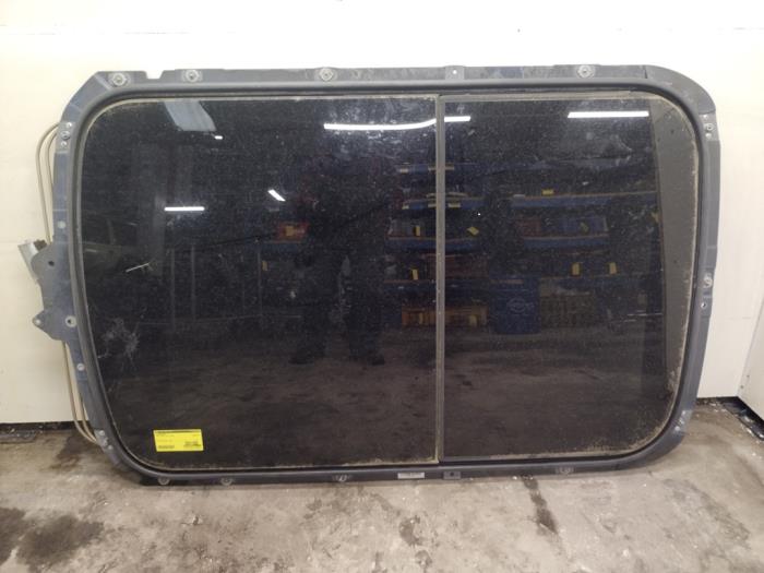 Używane Dach panoramiczny BMW Mini (R50/53) 1.6 16V Cooper Cena € 200,00 Procedura marży oferowane przez Hans Auto Onderdelen