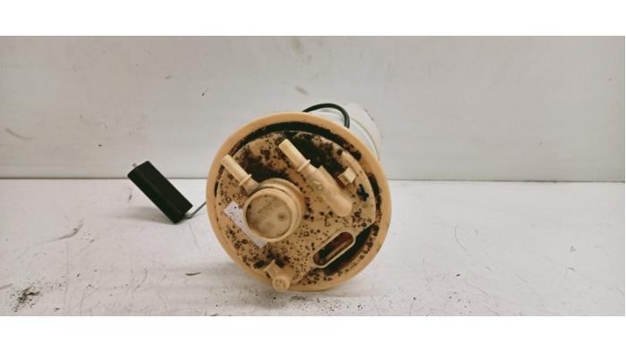 Usagé Pompe à carburant Mitsubishi Colt (Z2/Z3) 1.3 16V Prix € 25,00 Règlement à la marge proposé par Hans Auto Onderdelen
