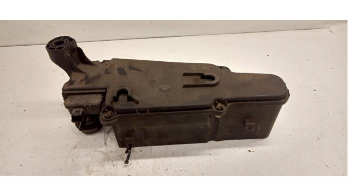 Used Additive tank Citroen C4 Picasso (UD/UE/UF) 1.6 HDiF 16V 110 Price € 200,00 Margin scheme offered by Hans Auto Onderdelen