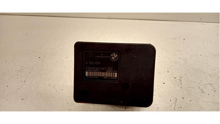 Usagé Bloc ABS BMW 3 serie Touring (E46/3) 318i 16V Prix € 50,00 Règlement à la marge proposé par Hans Auto Onderdelen