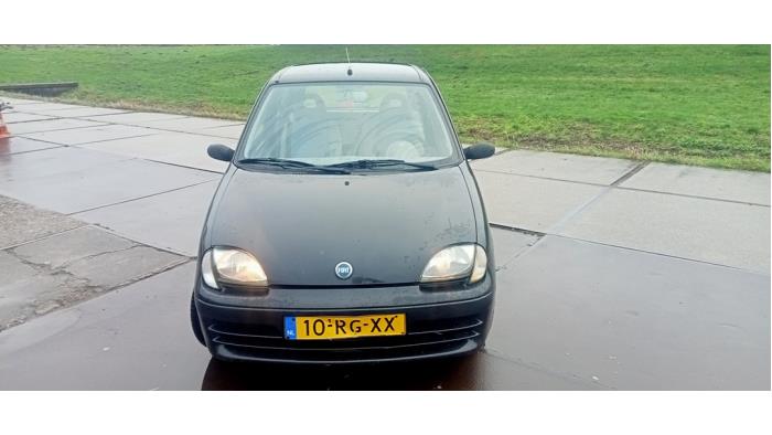 Begagnade Bromsservo Fiat Seicento (187) 1.1 MPI S,SX,Sporting Pris € 50,00 Marginaltabell erbjuds av Hans Auto Onderdelen