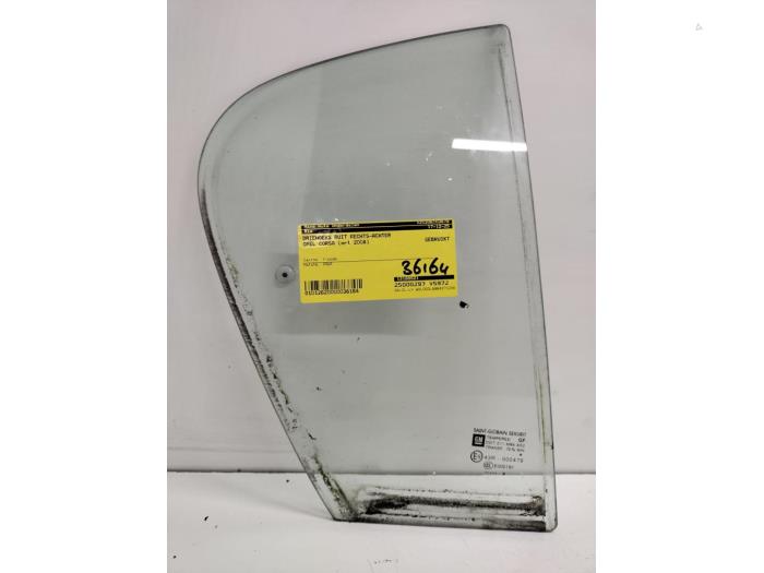 Usados Ventanilla triangular derecha detrás Opel Corsa D 1.4 16V Twinport Precio € 25,00 Norma de margen ofrecido por Hans Auto Onderdelen