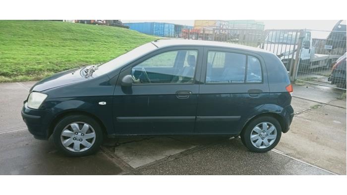 Usagé Train arrière complet Hyundai Getz 1.3i 12V Prix € 75,00 Règlement à la marge proposé par Hans Auto Onderdelen
