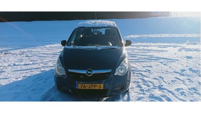 Używane Maska Opel Agila (B) 1.0 12V Cena € 175,00 Procedura marży oferowane przez Hans Auto Onderdelen