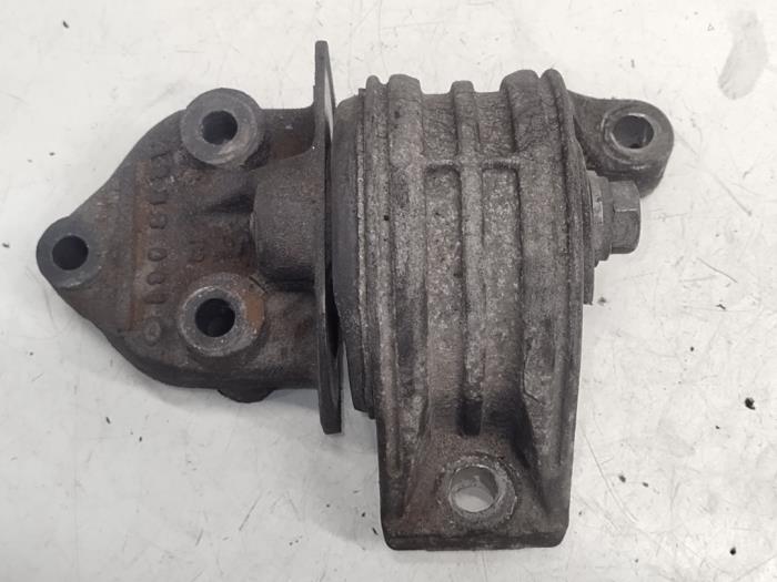 Used Engine mount Citroen Jumper (U5) 2.0 HDi Price € 25,00 Margin scheme offered by Hans Auto Onderdelen