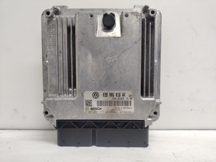Used Engine management computer Volkswagen Transporter T5 1.9 TDi Price € 150,00 Margin scheme offered by Hans Auto Onderdelen