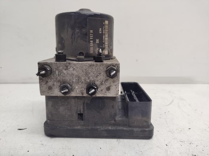 Usagé Bloc ABS Volkswagen Polo IV (9N1/2/3) 1.4 16V Prix € 50,00 Règlement à la marge proposé par Hans Auto Onderdelen