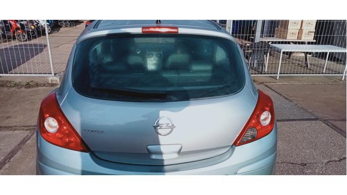 Używane Tylna klapa Opel Corsa D 1.2 16V LPG Cena € 40,00 Procedura marży oferowane przez Hans Auto Onderdelen