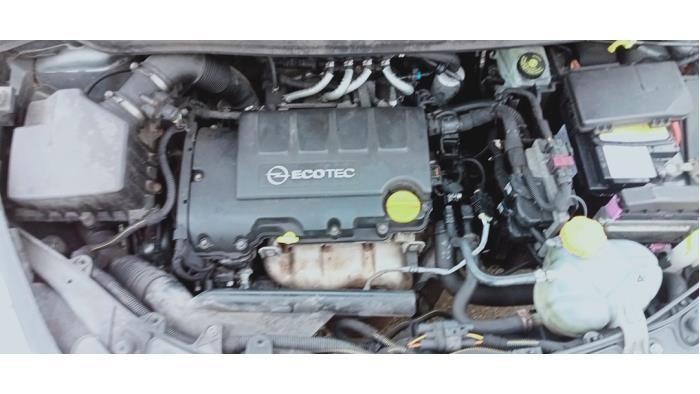 Usagé Servo frein Opel Corsa D 1.2 16V LPG Prix € 50,00 Règlement à la marge proposé par Hans Auto Onderdelen