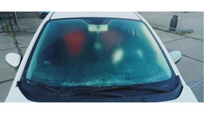 Gebrauchte Windschutzscheibe Ford Ka II 1.2 Preis € 100,00 Margenregelung angeboten von Hans Auto Onderdelen