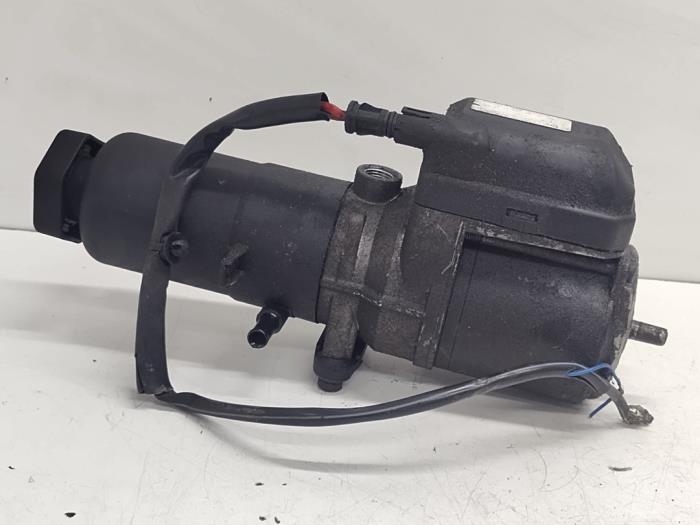 Usagé Pompe de direction Mercedes A (W168) 1.4 A-140 Prix € 55,00 Règlement à la marge proposé par Hans Auto Onderdelen
