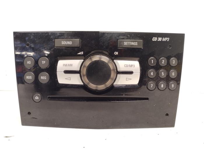 Begagnade Radio Opel Corsa D 1.2 16V Pris € 35,00 Marginaltabell erbjuds av Hans Auto Onderdelen