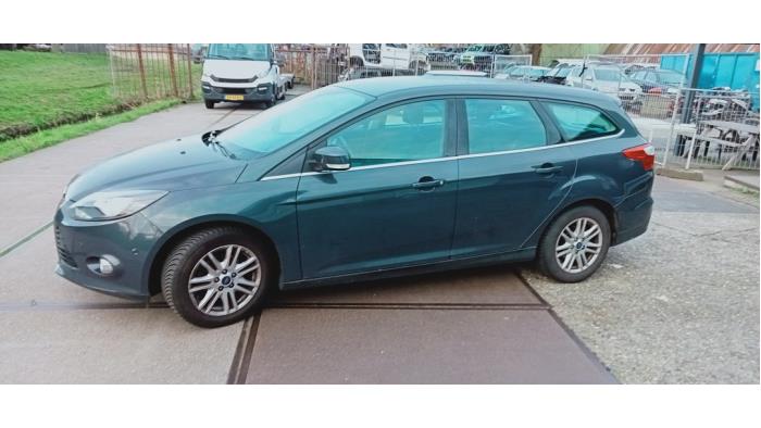 Usagé Train arrière complet Ford Focus 3 Wagon 1.0 Ti-VCT EcoBoost 12V 100 Prix € 125,00 Règlement à la marge proposé par Hans Auto Onderdelen