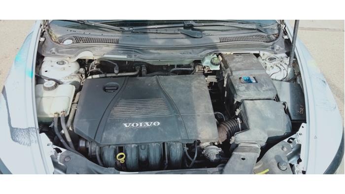 Usados Servofreno Volvo C30 (EK/MK) 1.8 16V Precio € 50,00 Norma de margen ofrecido por Hans Auto Onderdelen