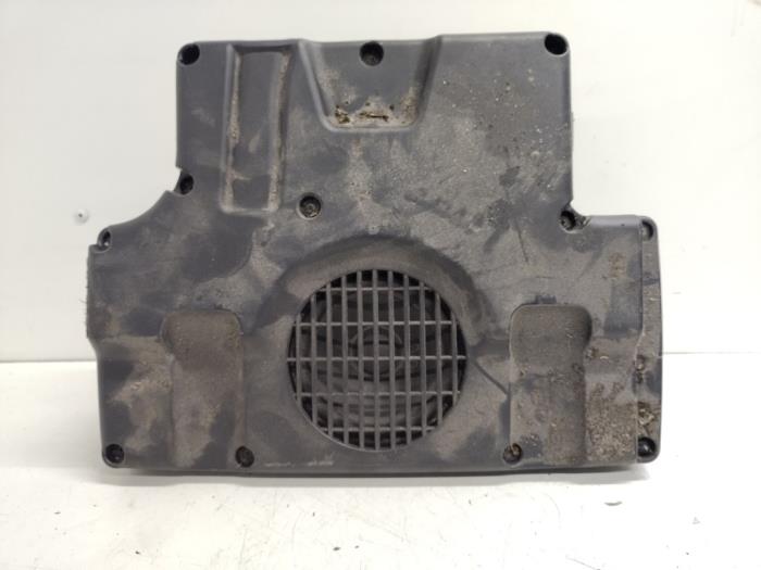 Używane Subwoofer Ford Ka II 1.2 Cena € 65,00 Procedura marży oferowane przez Hans Auto Onderdelen