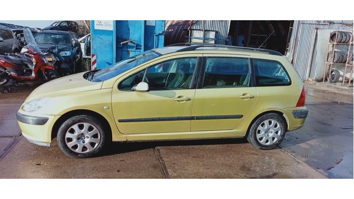 Usados Subchasis Peugeot 307 Break (3E) 1.6 16V Precio € 60,00 Norma de margen ofrecido por Hans Auto Onderdelen