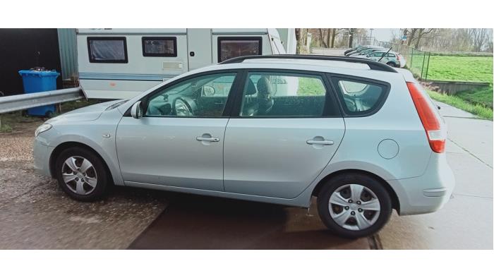 Usagé Faux châssis Hyundai i30 Crosswagon (WWH) 1.4 CVVT 16V Prix € 100,00 Règlement à la marge proposé par Hans Auto Onderdelen