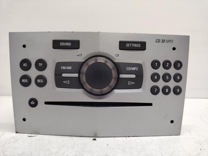 Begagnade Radio Opel Corsa D 1.2 16V LPG Pris € 35,00 Marginaltabell erbjuds av Hans Auto Onderdelen